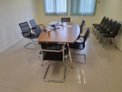 โต๊ะประชุม 6 - 8 ที่นั่ง รุ่น APCB-2412+CTB 410