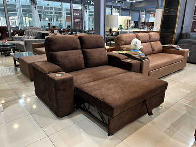sofa jonny