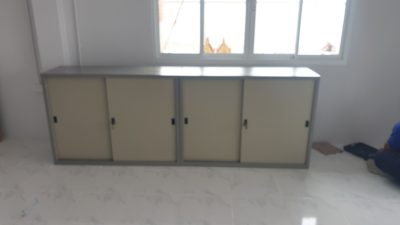 ตู้บานเลื่อนทึบ 4 ฟุต รุ่น SL-4