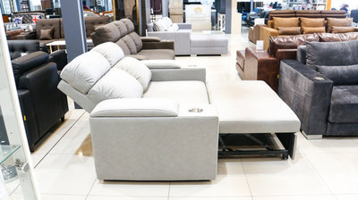 sofa jonny