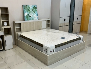 ชุดห้องนอน Kaira 200 ซม. (3 ชิ้น)