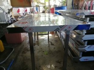 โต๊ะพับเอนกประสงค์ สแตนเลส/ขาชุบโครเมียม ขนาด 150 ซม.
