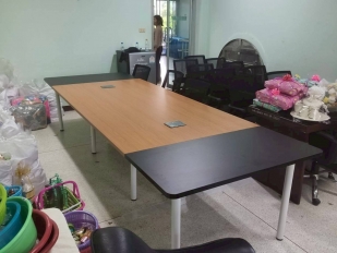 โต๊ะประชุม 8-10 ที่นั่ง รุ่น HB-CF001K