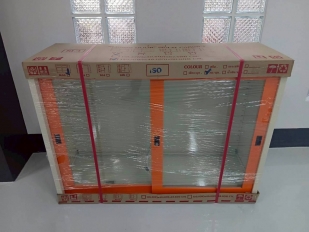 ตู้บานเลื่อนกระจก 4 ฟุต รุ่น SLG-4