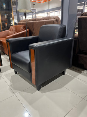 Marverick sofa set 3+1+1
