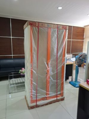 ตู้บานเลื่อนกระจกทรงสูง 3 ฟุต รุ่น LKAS-303