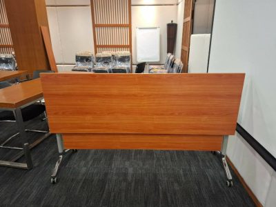 โต๊ะพับอเนกประสงค์ รุ่น TFP-1560M มีบังตา