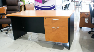 โต๊ะทำงาน 2 ลิ้นชัก (ขวา) รุ่น 5D1502-LCD